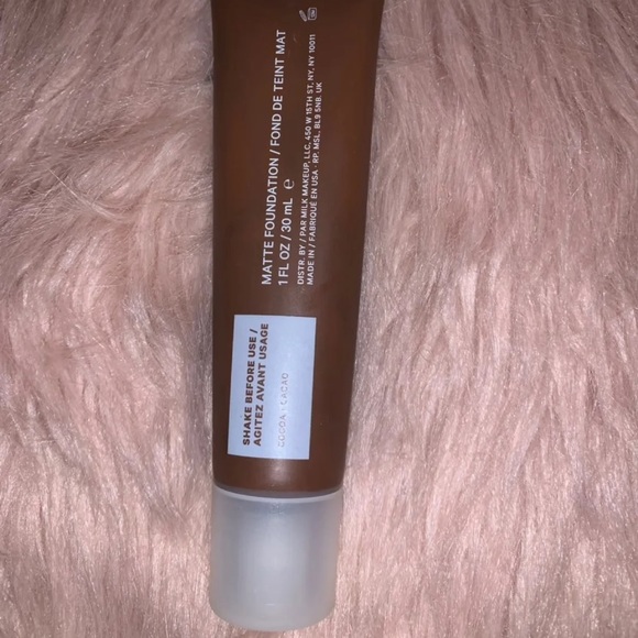 Milk foundation - Picture 2 of 4